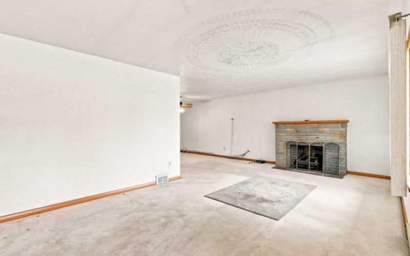 521 Columbia Ave, Somerset, 15501, 3 Bedroom Bedrooms, ,2 BathroomBathrooms,Residential,For Sale,Columbia Ave,1771725