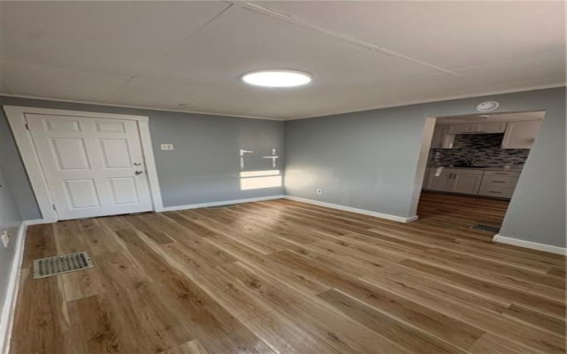 1079 3rd Ave, New Kensington, 15068, ,1 BathroomBathrooms,Lease,For Rent,3rd Ave,1771729
