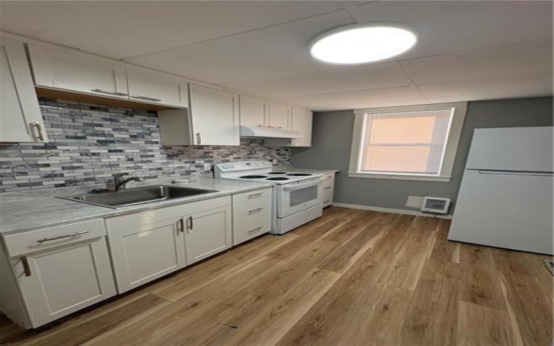 1079 3rd Ave, New Kensington, 15068, ,1 BathroomBathrooms,Lease,For Rent,3rd Ave,1771729