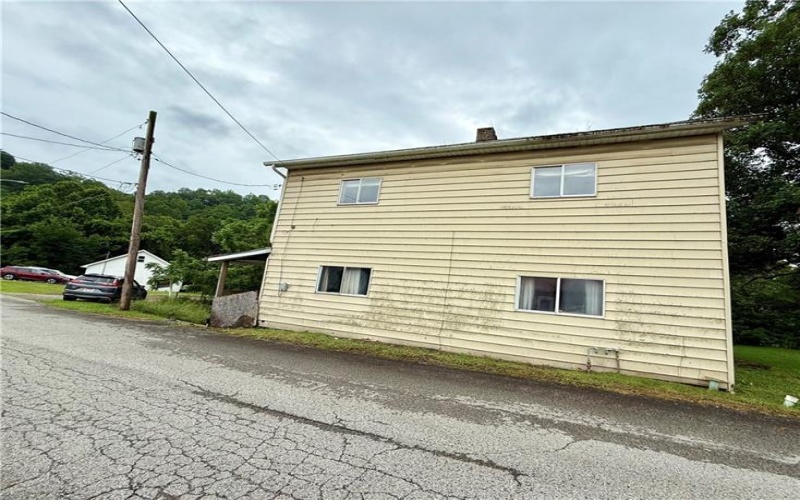 527 Sugar Lane, Clarksville, 15322, 2 Bedrooms Bedrooms, ,Residential,For Sale,Sugar Lane,1771750