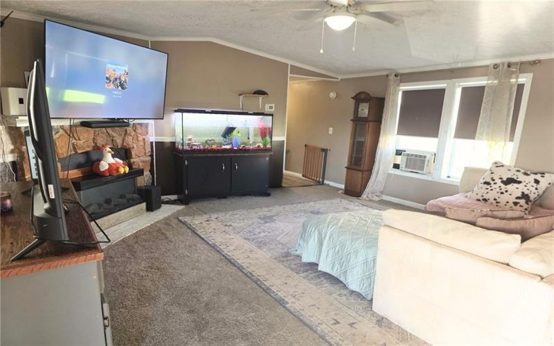 516 Hill St, Mt Pleasant, 15666, 3 Bedroom Bedrooms, 6 Room Rooms,2 BathroomBathrooms,Residential,For Sale,Hill St,1771808