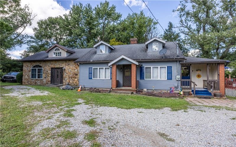111 Dry Knob Rd, Smithfield, 15478, 3 Bedrooms Bedrooms, ,2 BathroomsBathrooms,Residential,For Sale,Dry Knob Rd,1771862