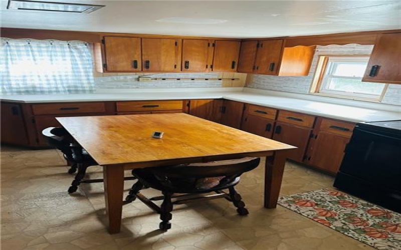 337 Kinder Rd, Scenery Hill, 15360, 2 Bedroom Bedrooms, ,1 BathroomBathrooms,Residential,For Sale,Kinder Rd,1771893