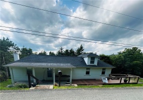 337 Kinder Rd, Scenery Hill, 15360, 2 Bedroom Bedrooms, ,1 BathroomBathrooms,Residential,For Sale,Kinder Rd,1771893