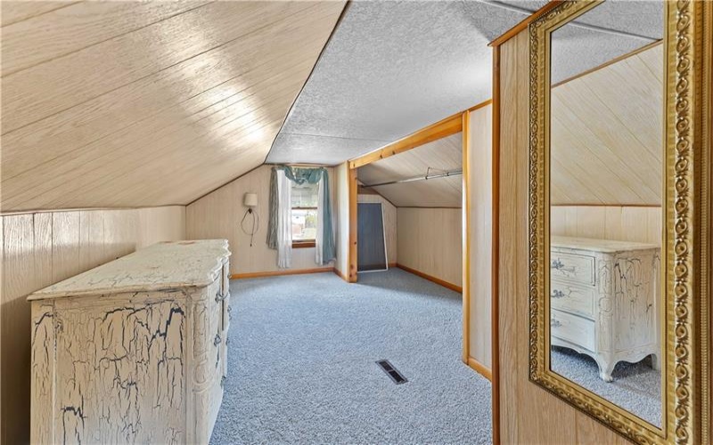1752 Eighty Eight Rd, Greensboro, 15338, 2 Bedroom Bedrooms, 6 Room Rooms,2 BathroomBathrooms,Residential,For Sale,Eighty Eight Rd,1771938