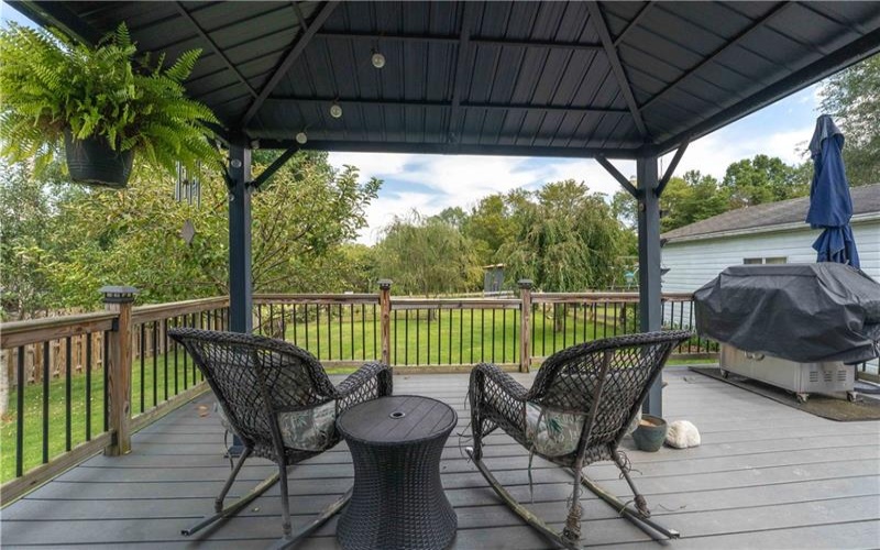 1752 Eighty Eight Rd, Greensboro, 15338, 2 Bedroom Bedrooms, 6 Room Rooms,2 BathroomBathrooms,Residential,For Sale,Eighty Eight Rd,1771938