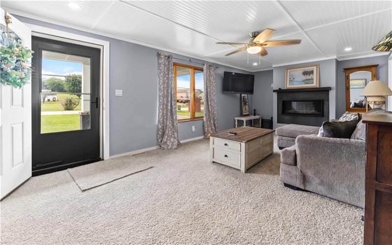 1752 Eighty Eight Rd, Greensboro, 15338, 2 Bedroom Bedrooms, 6 Room Rooms,2 BathroomBathrooms,Residential,For Sale,Eighty Eight Rd,1771938