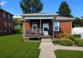 817 John St, Langeloth, 15054, 2 Bedroom Bedrooms, ,1 BathroomBathrooms,Residential,For Sale,John St,1771943
