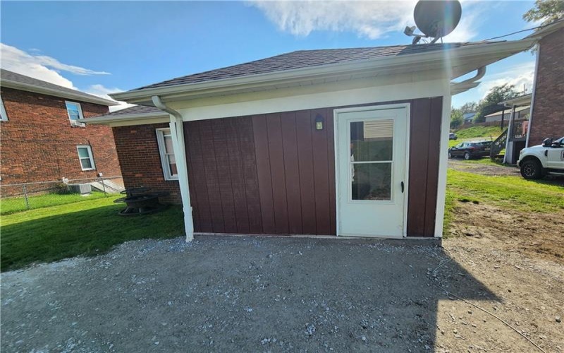 817 John St, Langeloth, 15054, 2 Bedroom Bedrooms, ,1 BathroomBathrooms,Residential,For Sale,John St,1771943
