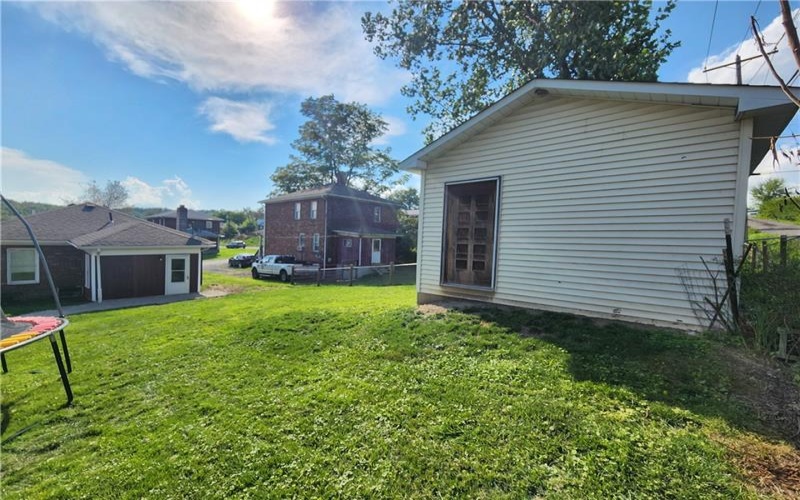 817 John St, Langeloth, 15054, 2 Bedroom Bedrooms, ,1 BathroomBathrooms,Residential,For Sale,John St,1771943