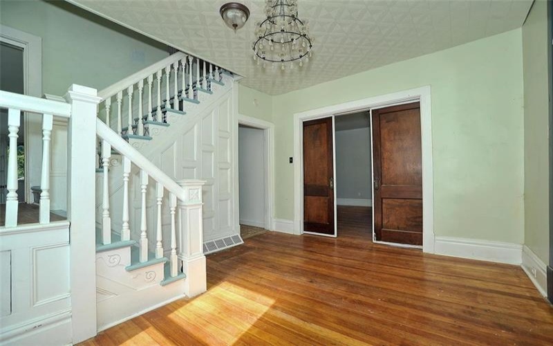 5 Wabash Avenue, Hickory, 15340, 4 Bedroom Bedrooms, 10 Room Rooms,1 BathroomBathrooms,Residential,For Sale,Wabash Avenue,1771978