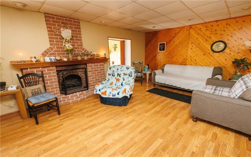 107 Hillman Park Dr, Brownsville, 15417, 3 Bedroom Bedrooms, 9 Room Rooms,3 BathroomBathrooms,Residential,For Sale,Hillman Park Dr,1771983