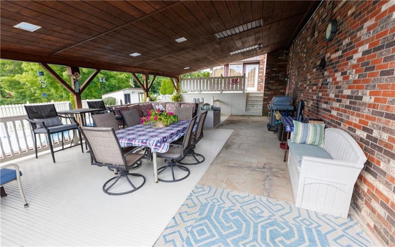 107 Hillman Park Dr, Brownsville, 15417, 3 Bedroom Bedrooms, 9 Room Rooms,3 BathroomBathrooms,Residential,For Sale,Hillman Park Dr,1771983