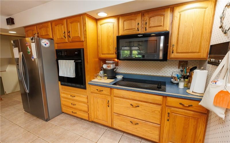 107 Hillman Park Dr, Brownsville, 15417, 3 Bedroom Bedrooms, 9 Room Rooms,3 BathroomBathrooms,Residential,For Sale,Hillman Park Dr,1771983