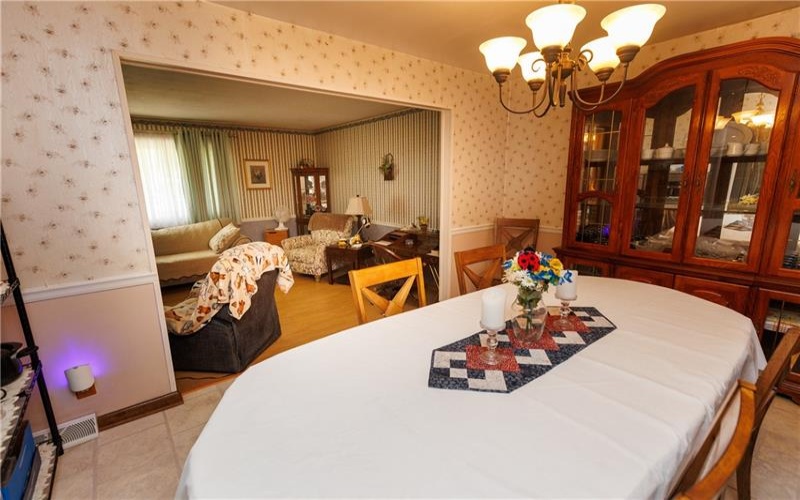 107 Hillman Park Dr, Brownsville, 15417, 3 Bedroom Bedrooms, 9 Room Rooms,3 BathroomBathrooms,Residential,For Sale,Hillman Park Dr,1771983
