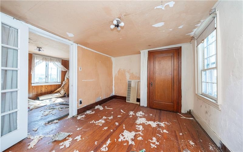 600 Front St, Brownsville, 15417, 3 Bedroom Bedrooms, ,1.1 BathroomBathrooms,Residential,For Sale,Front St,1772019