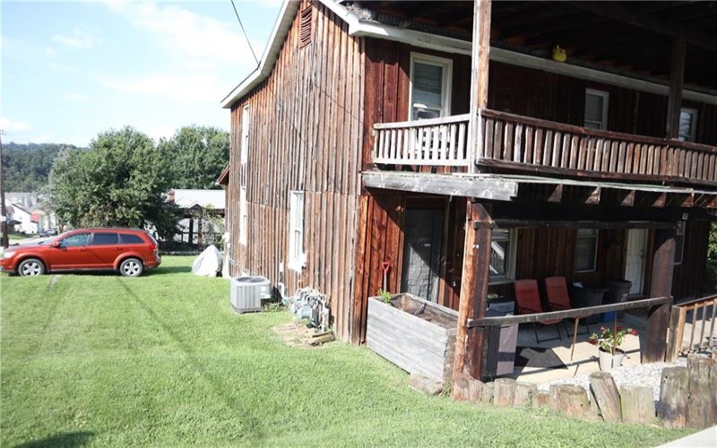 102/104 5th St, California, 15419, ,Multi-unit,For Sale,5th St,1772021