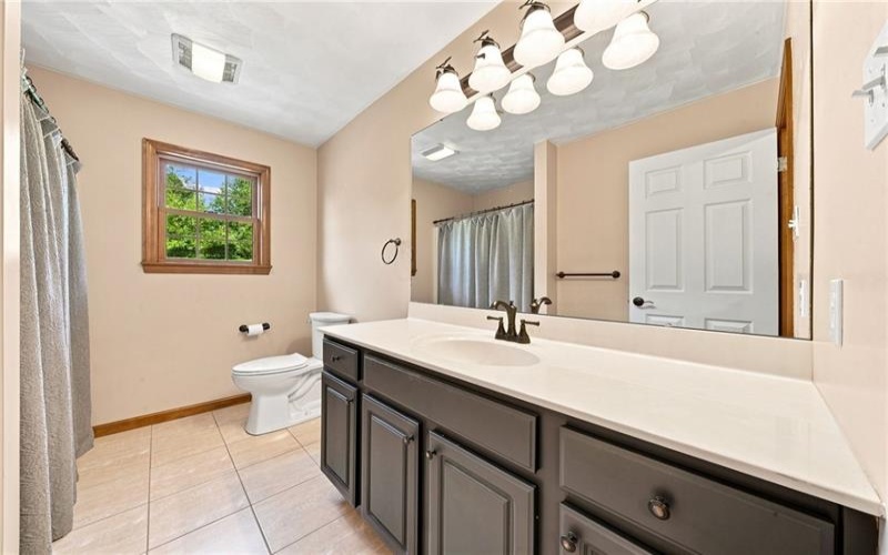 214 Murdock Way, Greensburg, 15601, 4 Bedroom Bedrooms, 11 Room Rooms,2.2 BathroomBathrooms,Residential,For Sale,Murdock Way,1771611