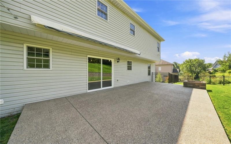 214 Murdock Way, Greensburg, 15601, 4 Bedroom Bedrooms, 11 Room Rooms,2.2 BathroomBathrooms,Residential,For Sale,Murdock Way,1771611