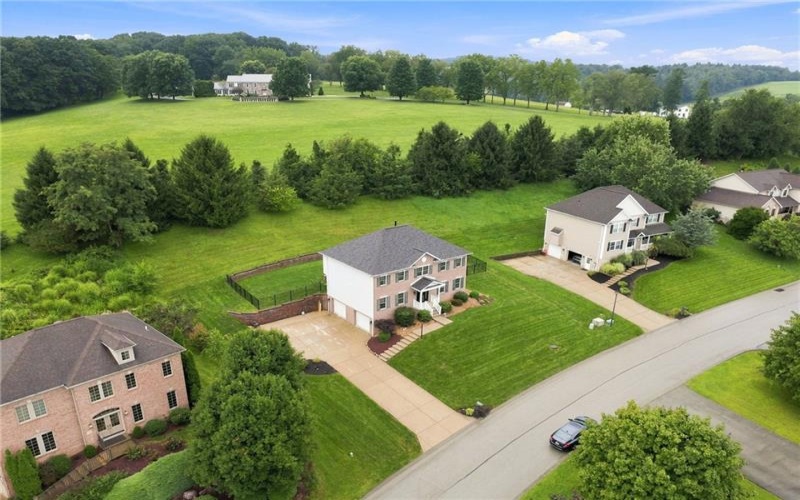 214 Murdock Way, Greensburg, 15601, 4 Bedroom Bedrooms, 11 Room Rooms,2.2 BathroomBathrooms,Residential,For Sale,Murdock Way,1771611
