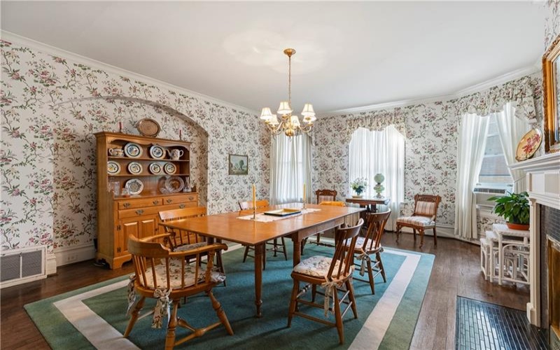 540 Maple Ave, Greensburg, 15601, 5 Bedroom Bedrooms, ,3.1 BathroomBathrooms,Residential,For Sale,Maple Ave,1771634
