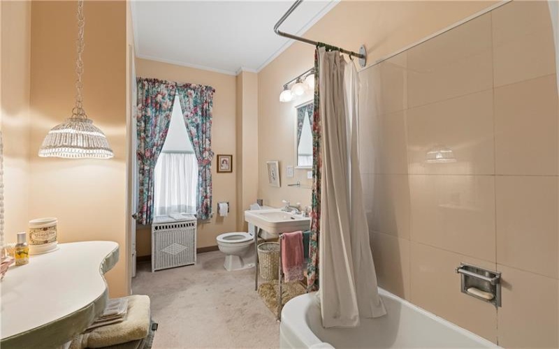 540 Maple Ave, Greensburg, 15601, 5 Bedroom Bedrooms, ,3.1 BathroomBathrooms,Residential,For Sale,Maple Ave,1771634