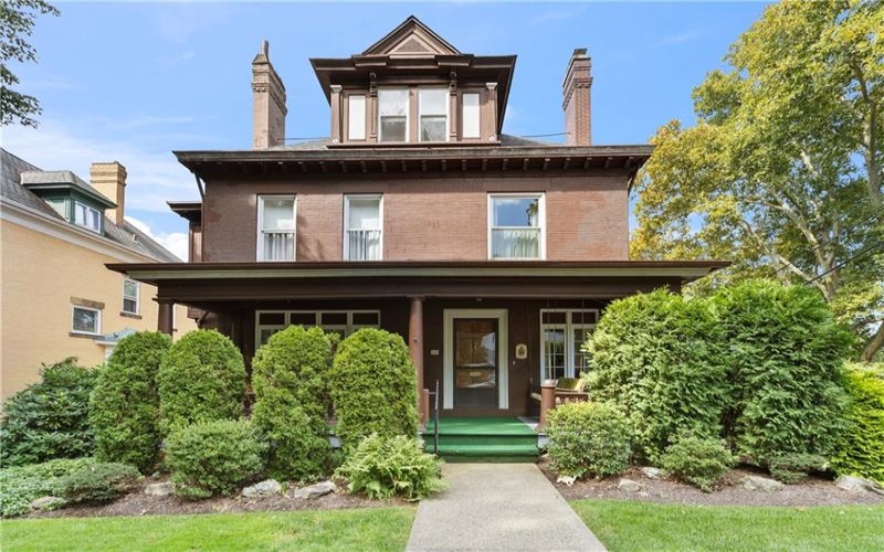 540 Maple Ave, Greensburg, 15601, 5 Bedroom Bedrooms, ,3.1 BathroomBathrooms,Residential,For Sale,Maple Ave,1771634