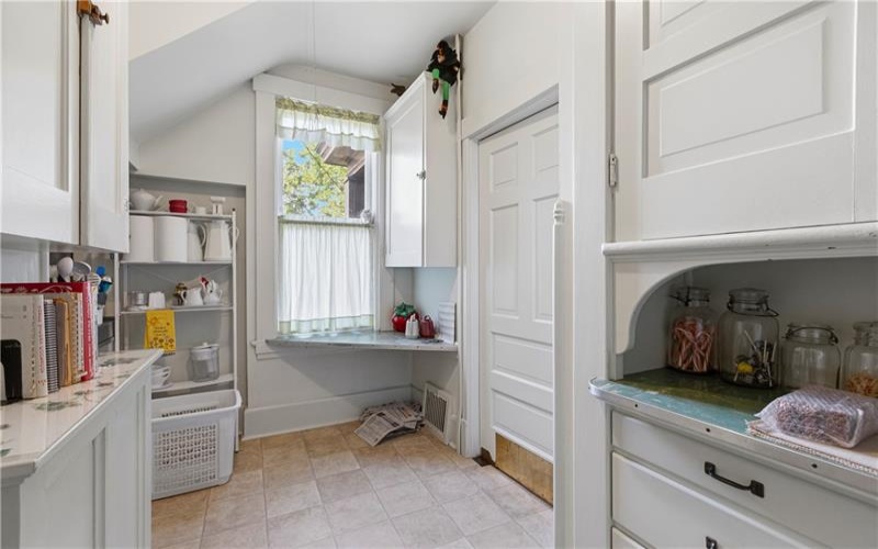 540 Maple Ave, Greensburg, 15601, 5 Bedroom Bedrooms, ,3.1 BathroomBathrooms,Residential,For Sale,Maple Ave,1771634