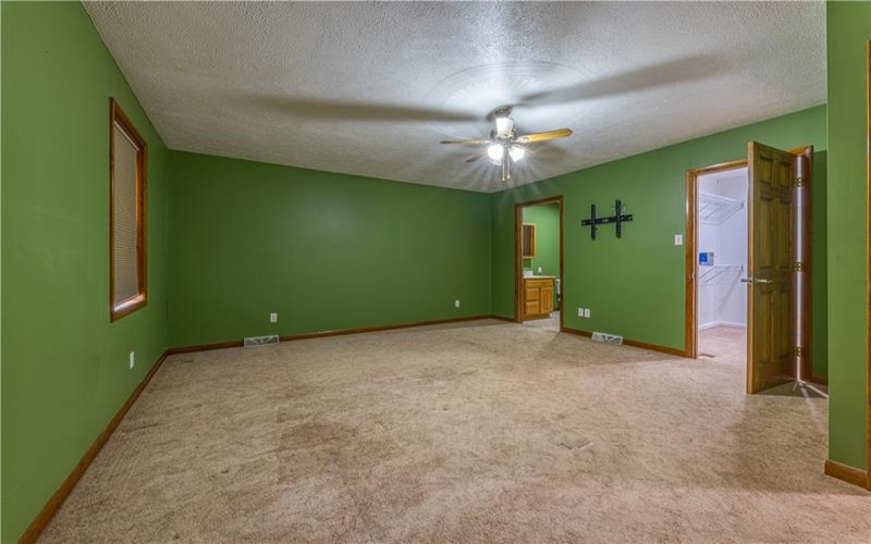 577 Woodside Old Frame Rd, Smithfield, 15478, 3 Bedrooms Bedrooms, ,3 BathroomsBathrooms,Residential,For Sale,Woodside Old Frame Rd,1771874