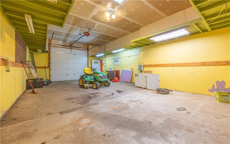 577 Woodside Old Frame Rd, Smithfield, 15478, 3 Bedrooms Bedrooms, ,3 BathroomsBathrooms,Residential,For Sale,Woodside Old Frame Rd,1771874