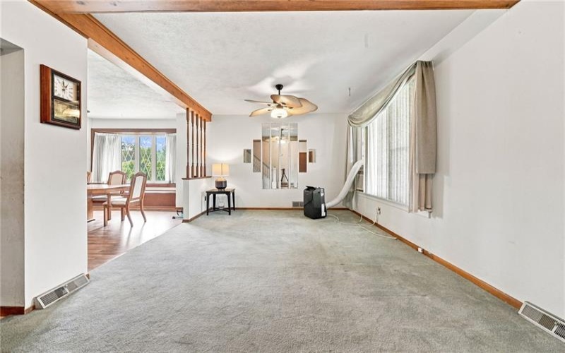 1221 Martin Ave, New Kensington, 15068, 4 Bedrooms Bedrooms, ,2 BathroomsBathrooms,Residential,For Sale,Martin Ave,1770966