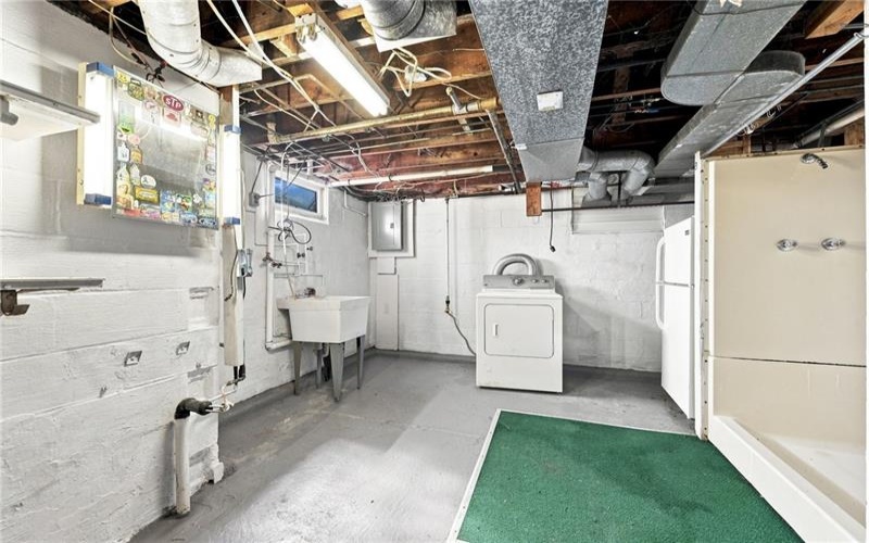 146 Youngstown Rd., Lemont Furnace, 15456, 3 Bedroom Bedrooms, 8 Room Rooms,1.1 BathroomBathrooms,Residential,For Sale,Youngstown Rd.,1771888