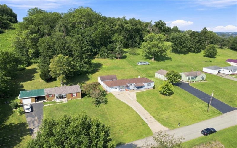 146 Youngstown Rd., Lemont Furnace, 15456, 3 Bedroom Bedrooms, 8 Room Rooms,1.1 BathroomBathrooms,Residential,For Sale,Youngstown Rd.,1771888