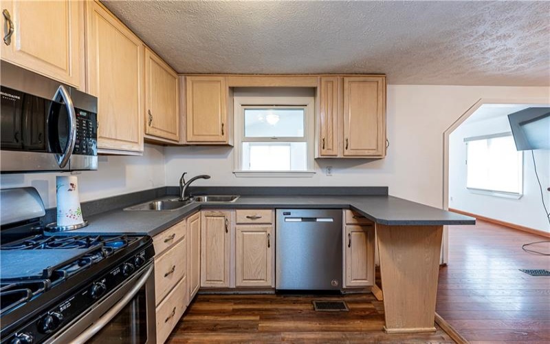245 Partridge, Greensburg, 15601, 3 Bedroom Bedrooms, 9 Room Rooms,2 BathroomBathrooms,Residential,For Sale,Partridge,1771910