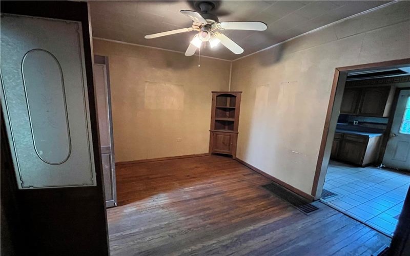 622 Trump Ave, Connellsville, 15425, 3 Bedroom Bedrooms, 7 Room Rooms,1 BathroomBathrooms,Residential,For Sale,Trump Ave,1771623