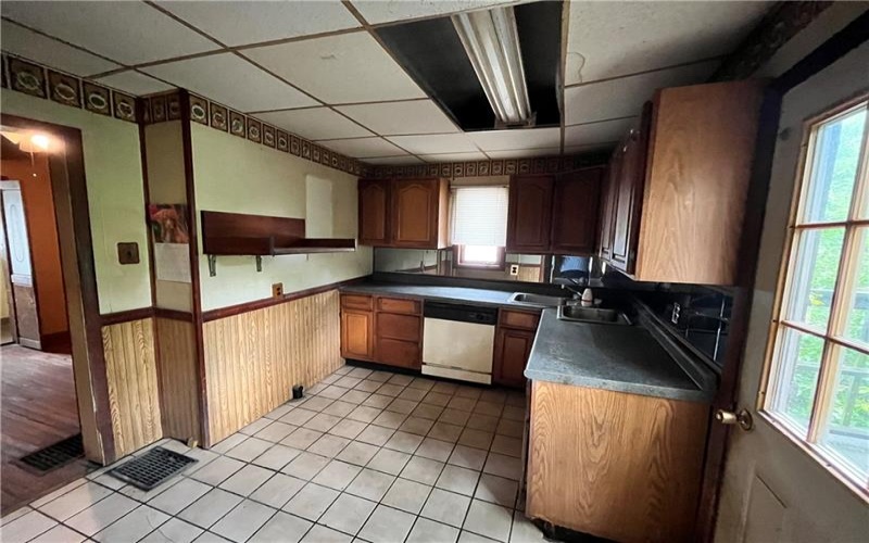 622 Trump Ave, Connellsville, 15425, 3 Bedroom Bedrooms, 7 Room Rooms,1 BathroomBathrooms,Residential,For Sale,Trump Ave,1771623