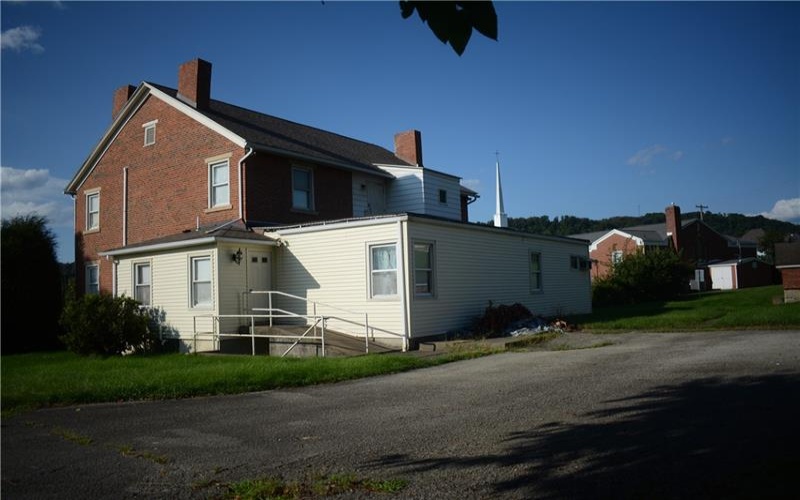 512-514 Indiana Ave, Avonmore, 15681, 7 Bedroom Bedrooms, ,4.2 BathroomBathrooms,Residential,For Sale,Indiana Ave,1771950