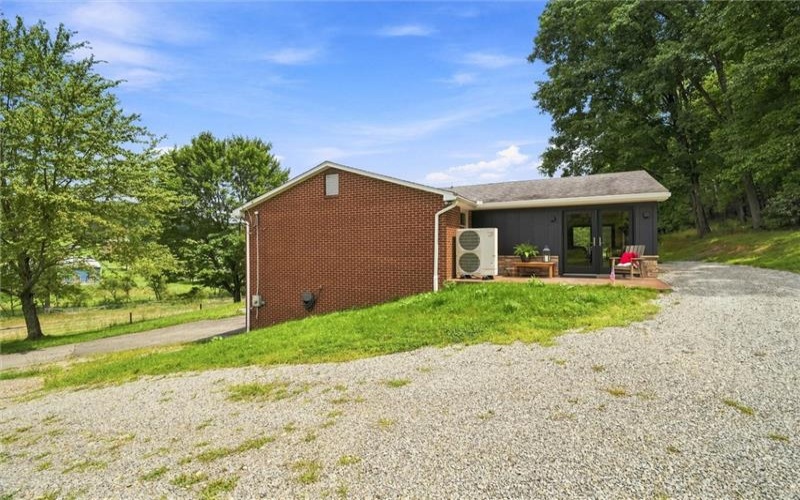192 Walker Rd, Apollo, 15613, 2 Bedrooms Bedrooms, ,2 BathroomsBathrooms,Lease,For Rent,Walker Rd,1772060
