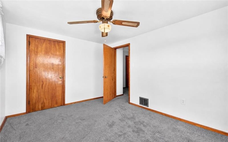 195 LACOCK STREET, Washington, 15301, 3 Bedrooms Bedrooms, 7 Rooms Rooms,1 BathroomBathrooms,Residential,For Sale,LACOCK STREET,1772067
