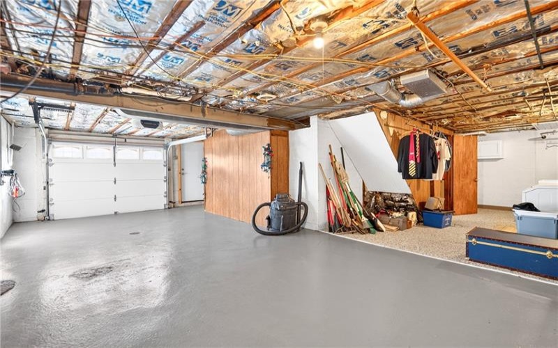 195 LACOCK STREET, Washington, 15301, 3 Bedrooms Bedrooms, 7 Rooms Rooms,1 BathroomBathrooms,Residential,For Sale,LACOCK STREET,1772067