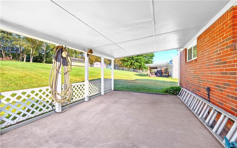 195 LACOCK STREET, Washington, 15301, 3 Bedrooms Bedrooms, 7 Rooms Rooms,1 BathroomBathrooms,Residential,For Sale,LACOCK STREET,1772067