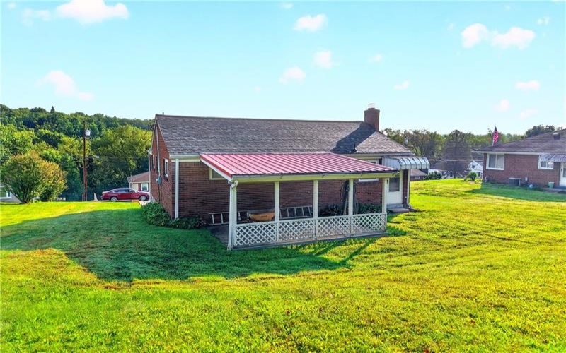 195 LACOCK STREET, Washington, 15301, 3 Bedrooms Bedrooms, 7 Rooms Rooms,1 BathroomBathrooms,Residential,For Sale,LACOCK STREET,1772067