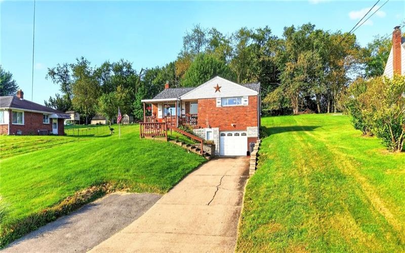 195 LACOCK STREET, Washington, 15301, 3 Bedrooms Bedrooms, 7 Rooms Rooms,1 BathroomBathrooms,Residential,For Sale,LACOCK STREET,1772067
