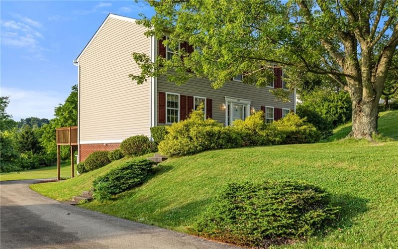 626 Preferred Dr, Washington, 15301, 4 Bedroom Bedrooms, 11 Room Rooms,2.1 BathroomBathrooms,Residential,For Sale,Preferred Dr,1763469