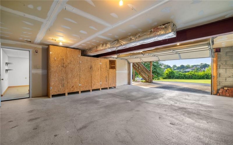 626 Preferred Dr, Washington, 15301, 4 Bedroom Bedrooms, 11 Room Rooms,2.1 BathroomBathrooms,Residential,For Sale,Preferred Dr,1763469