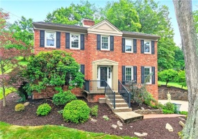 195 Gateshead Dr, Canonsburg, 15317, 4 Bedroom Bedrooms, 11 Room Rooms,2.1 BathroomBathrooms,Residential,For Sale,Gateshead Dr,1760530