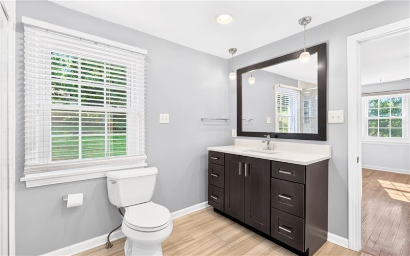 195 Gateshead Dr, Canonsburg, 15317, 4 Bedroom Bedrooms, 11 Room Rooms,2.1 BathroomBathrooms,Residential,For Sale,Gateshead Dr,1760530
