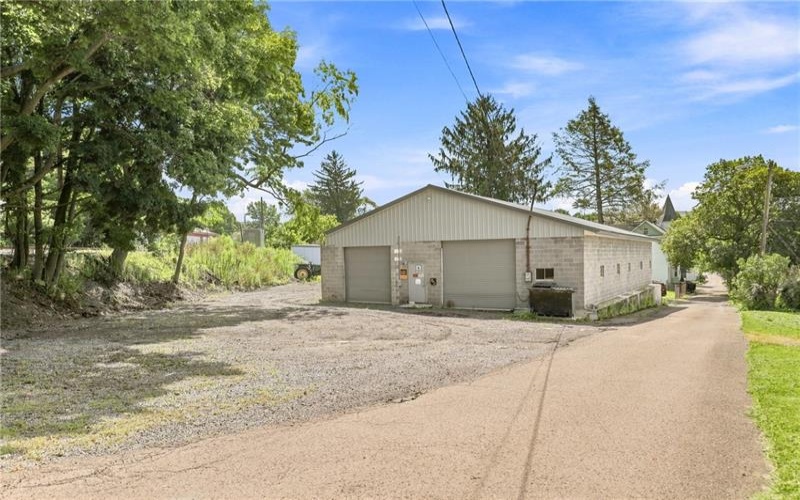 316 Broadway St, Meyersdale, 15552, ,Commercial-industrial-business,For Sale,Broadway St,1771469
