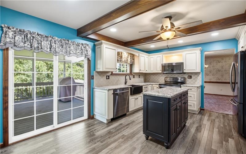 3425 Aloha Dr, Lower Burrell, 15068, 4 Bedroom Bedrooms, 8 Room Rooms,2.1 BathroomBathrooms,Residential,For Sale,Aloha Dr,1771535