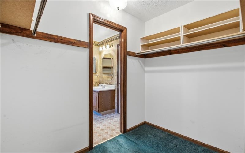 3425 Aloha Dr, Lower Burrell, 15068, 4 Bedroom Bedrooms, 8 Room Rooms,2.1 BathroomBathrooms,Residential,For Sale,Aloha Dr,1771535